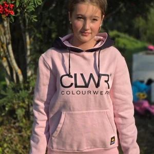 Colourwear hoodie dam - Aldrig använd, inga fläckar, varm och gosig.
