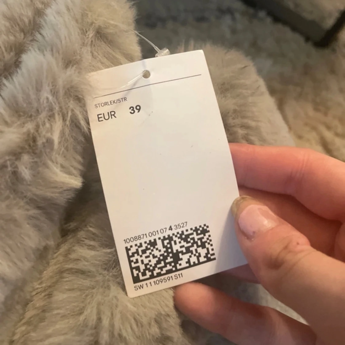 Grå fluffiga boots med dragkedja - 2