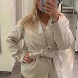 Kappa - Jackan har inga ”fel” och är i jättebra skick☺️