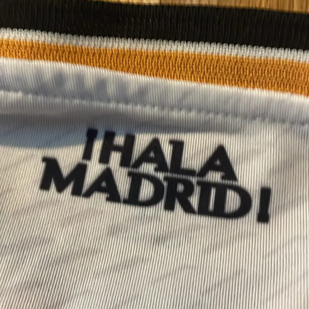 Real Madrid tröja Vini jr 23/24 hemma. Sportswear.