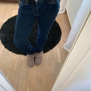 Jeans - Jeans från bikbok i bra skick utan några defekter