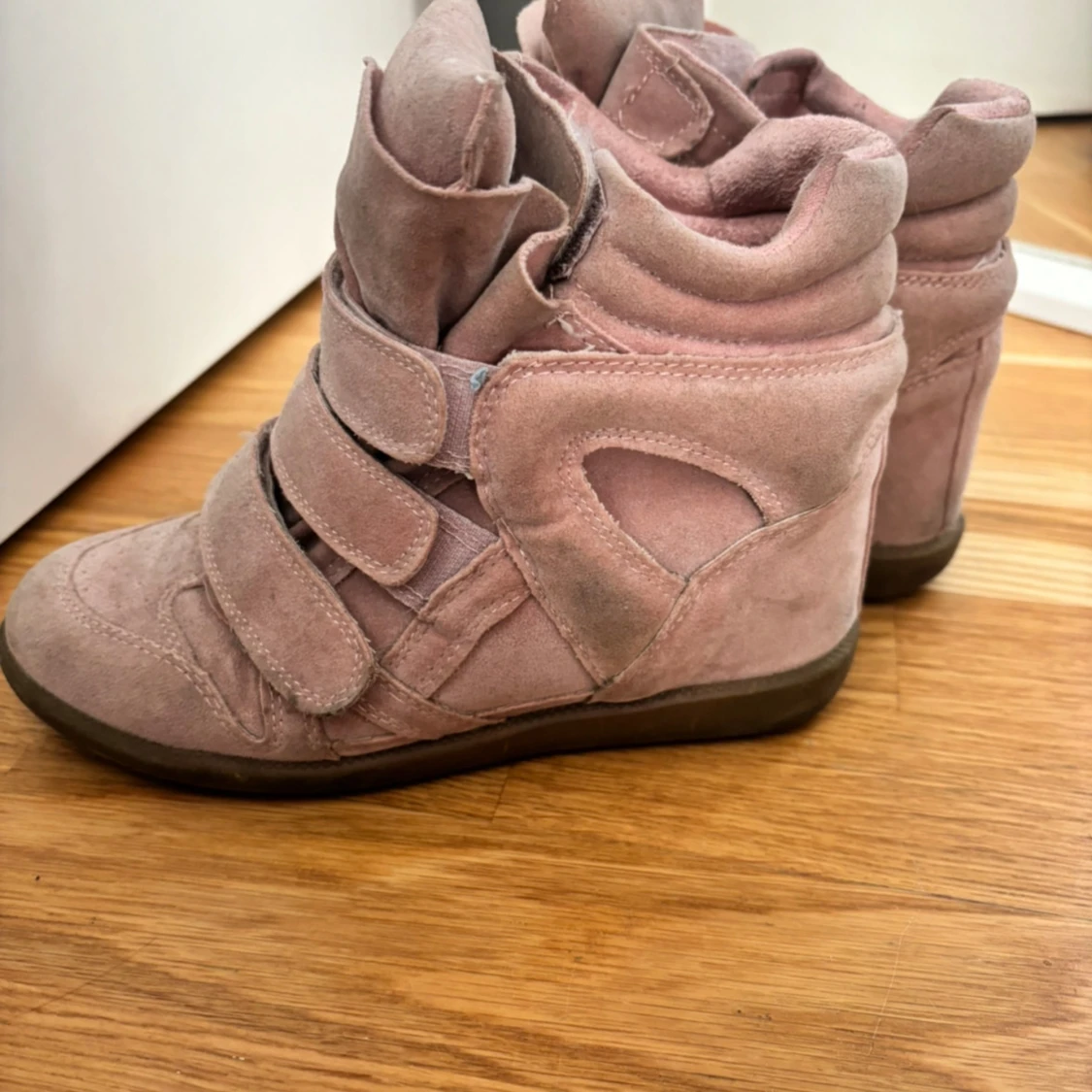Ljusrosa isabel marant liknande skor - 90