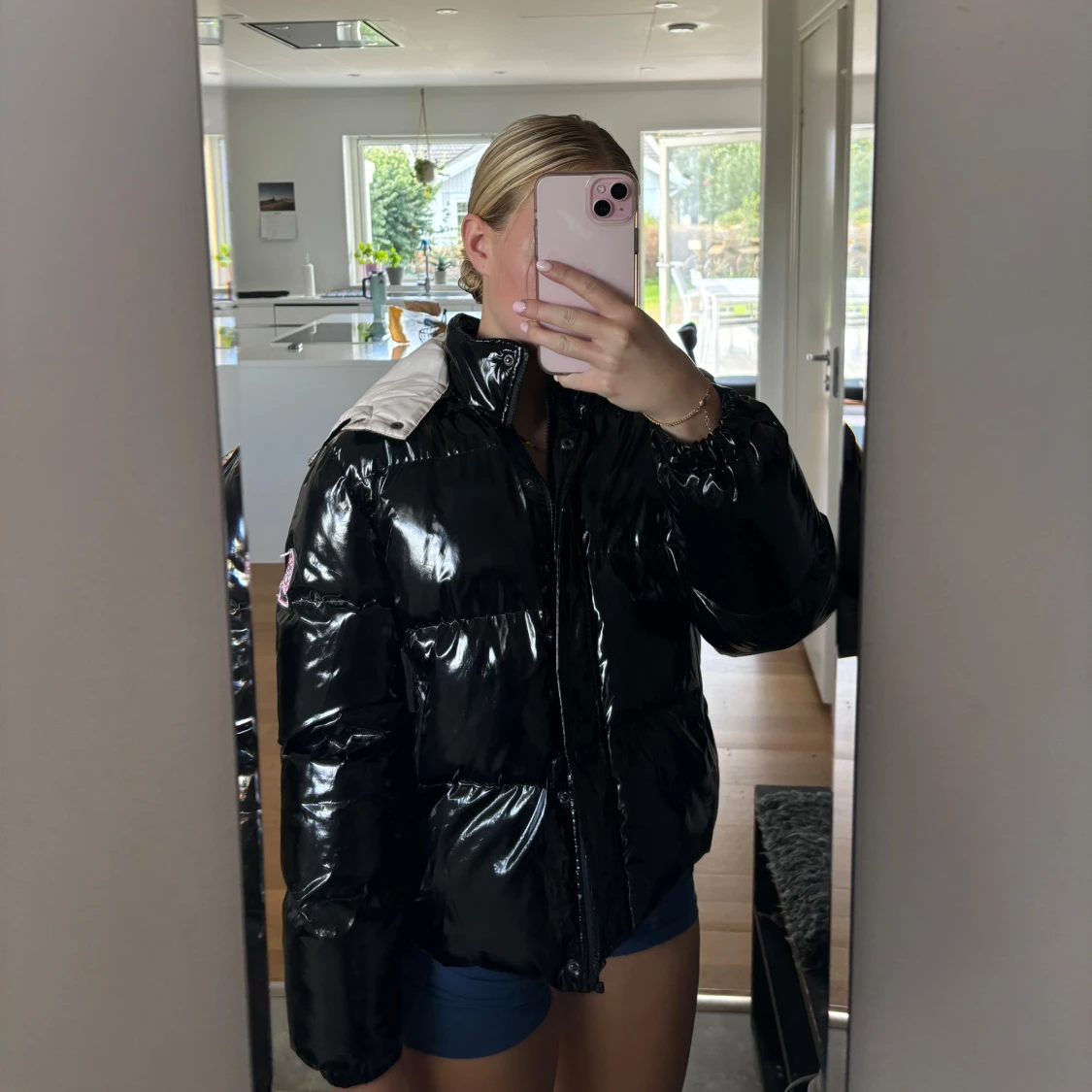Glansig jacka - 90