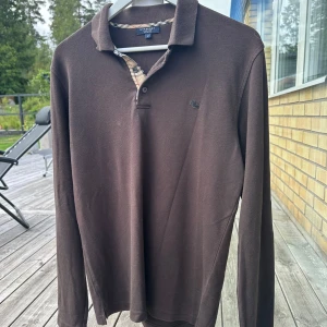 Burberry polo longsleeve - Size M