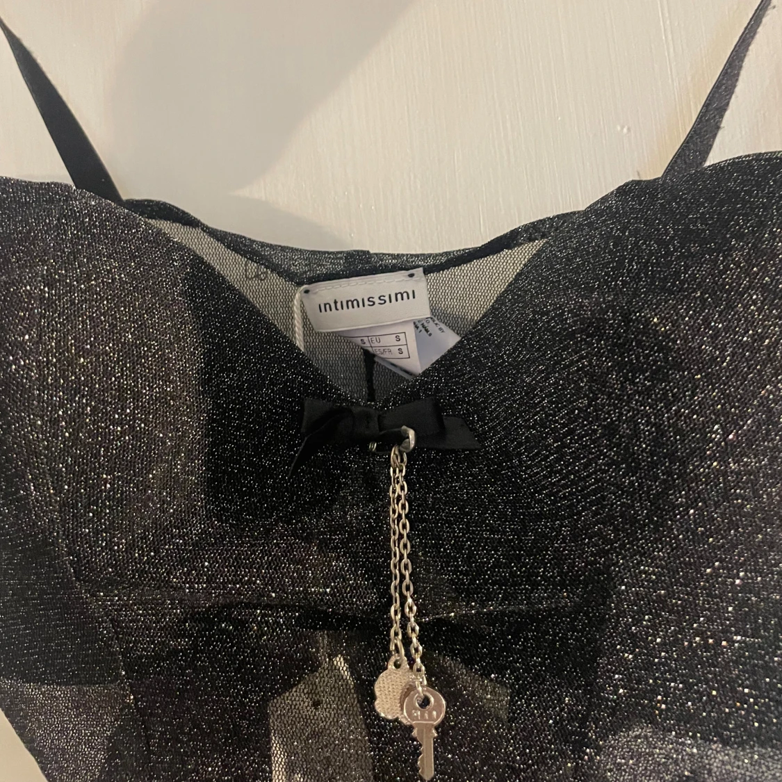 Glittrig intimissimi topp - 90