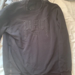 Philip Plein Tröja - Storlek M men passar till S, jättefint skick är som ny 