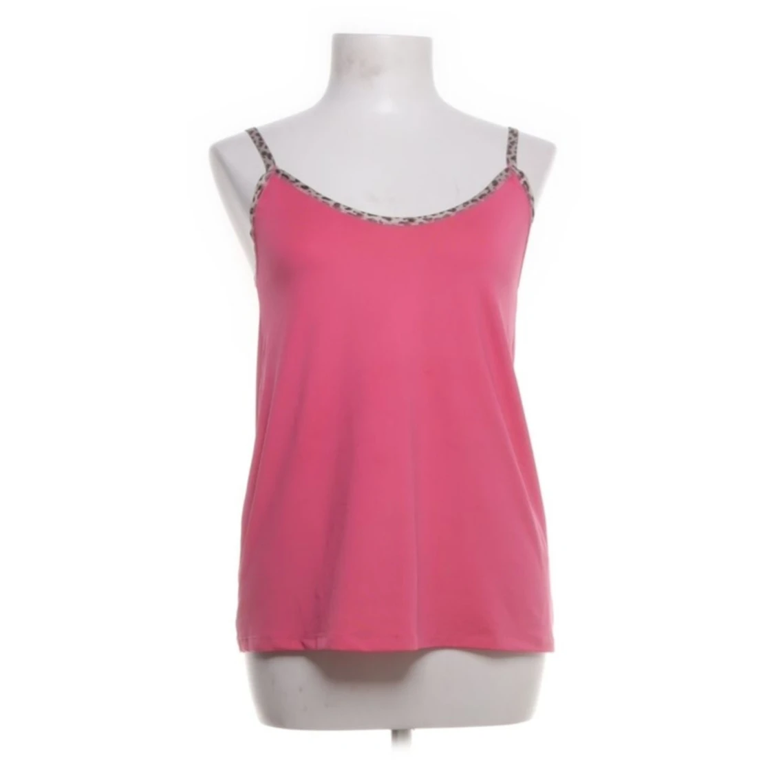 Snygg topp 🐆 - 93