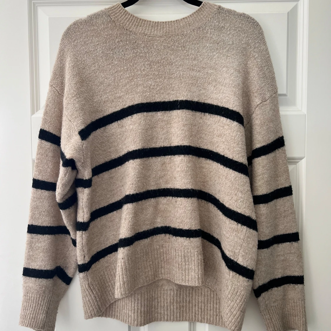 Stickad tröja hm  - 90