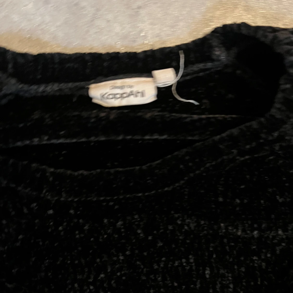 Svart tröja från KappAhl - 91