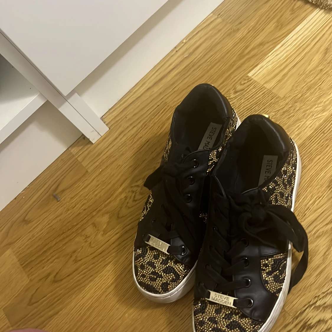 PRIS DISKUTERAS MED MIG  - 93