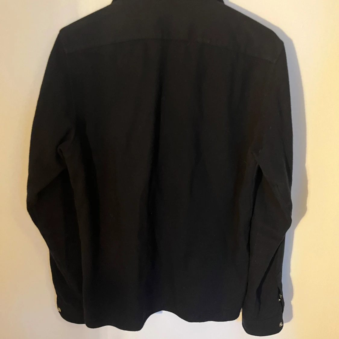 Svart overshirt - 90