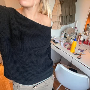 Stickad tröja  - Fin stickad tröja från even & odd! Använd gärna köp nu! 