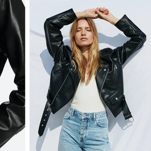 svart skinnjacka  - populär skinnjacka från bikbok, knappt använd, strl S 