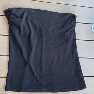 Linne utan band  - Ett svart basic line utan band, använd fåtal gånger och är i nyskick. 50kr + 48kr frakt 