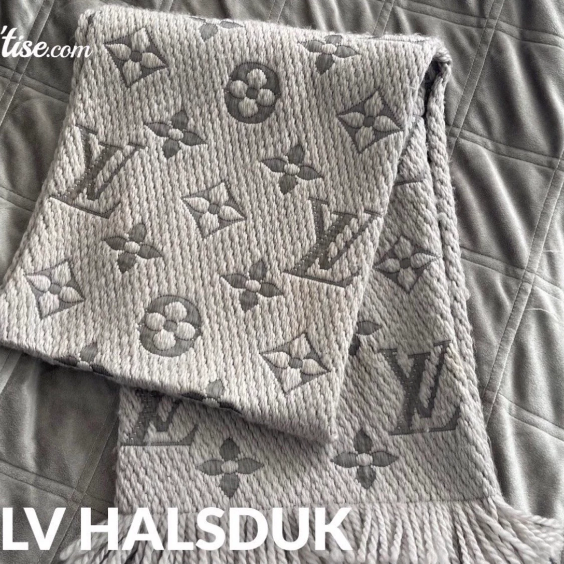 Lv halsduk 