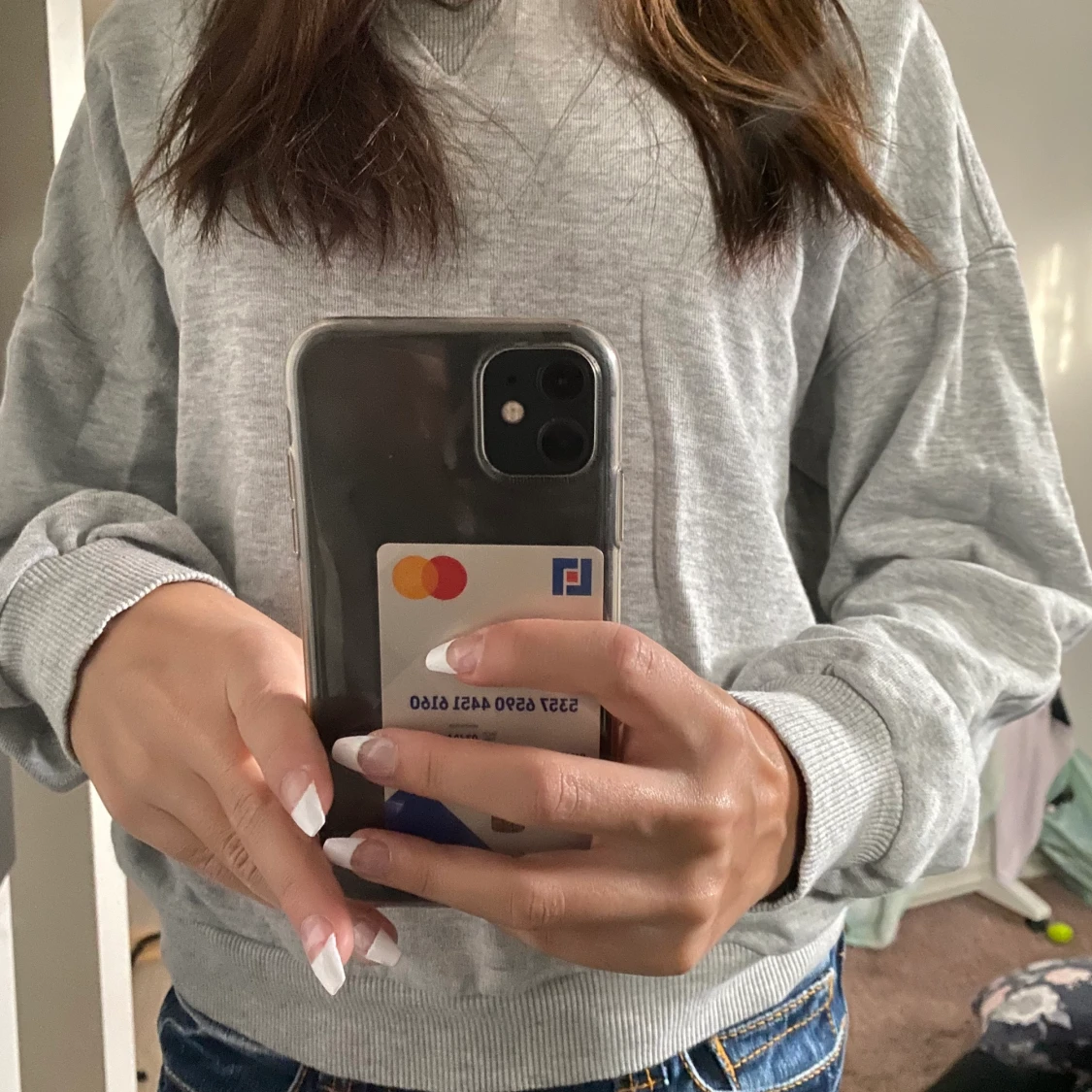 Grå sweatshirt 