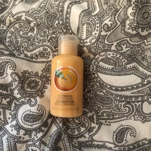 Shower gel  - Shower gel från the body shop. Aldrig använd.