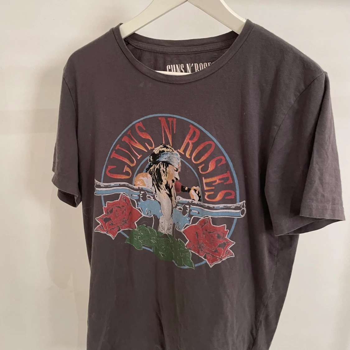 Guns and roses t-shirt