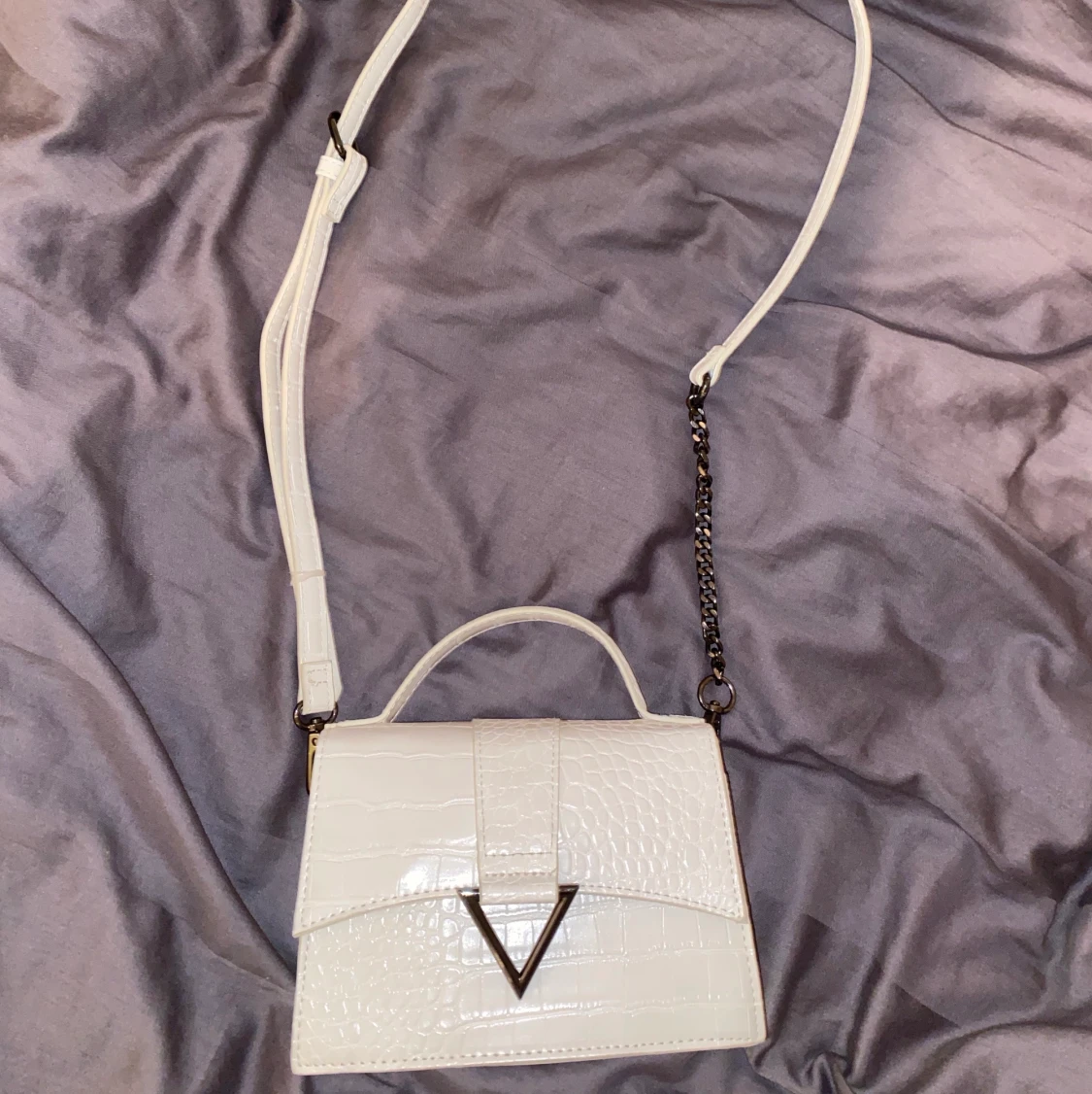 Snygg vit väska - 90