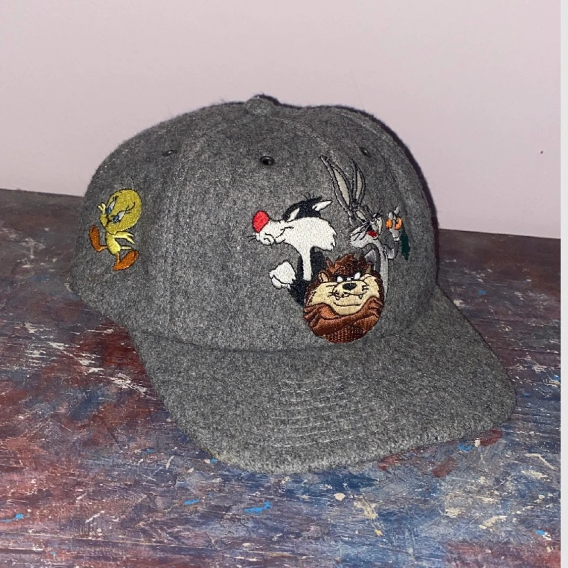 Snapback looney tunes