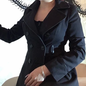 Kappa - Svart kappa storlek M