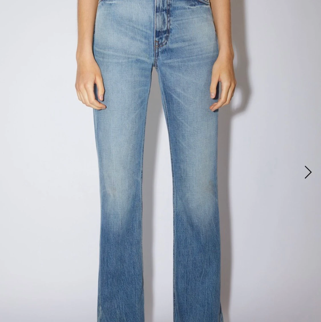 Acne Studios Bootcut till pangpris