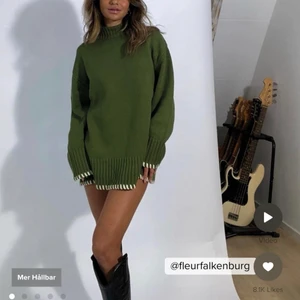 Klänning/tröja Amalie Star x NA-KD  - Säljer denna tröja från Amalie Stars kollektion med NA-KD. I storlek XXS. Jag är 163 cm och kan ha den som en klänning💗