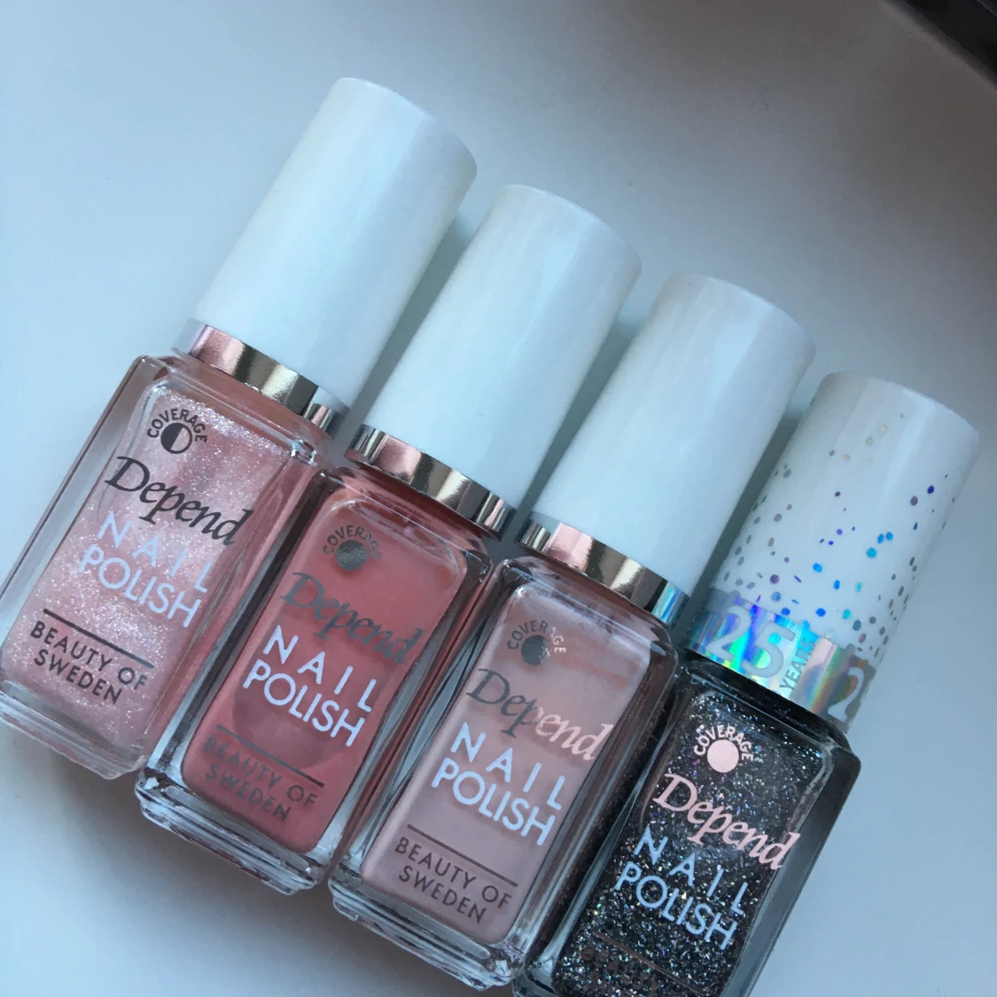 Nagellack 💅🏻✨ - 90