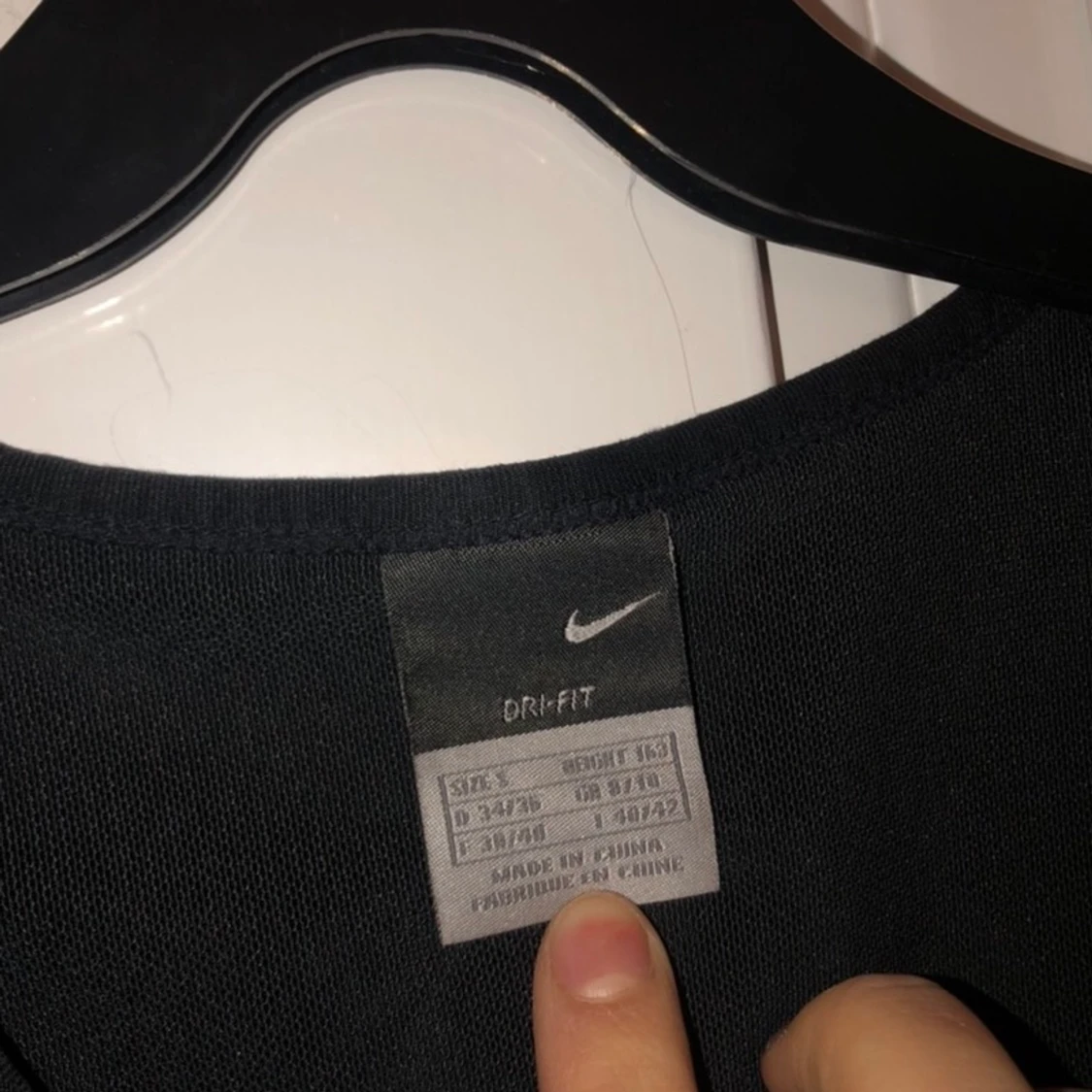 Nike träningstopp  - 91