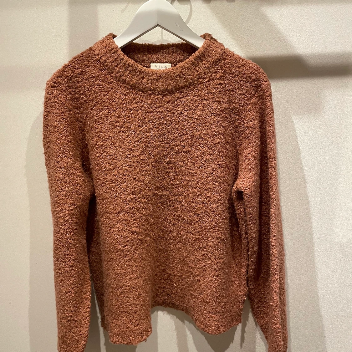 Jättefin stickad tröja från Vila