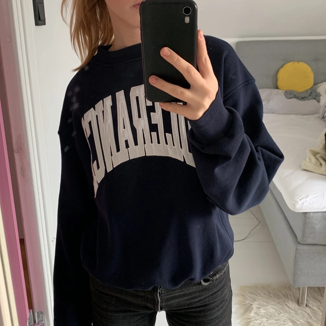 Sweatshirt från Weekday💙