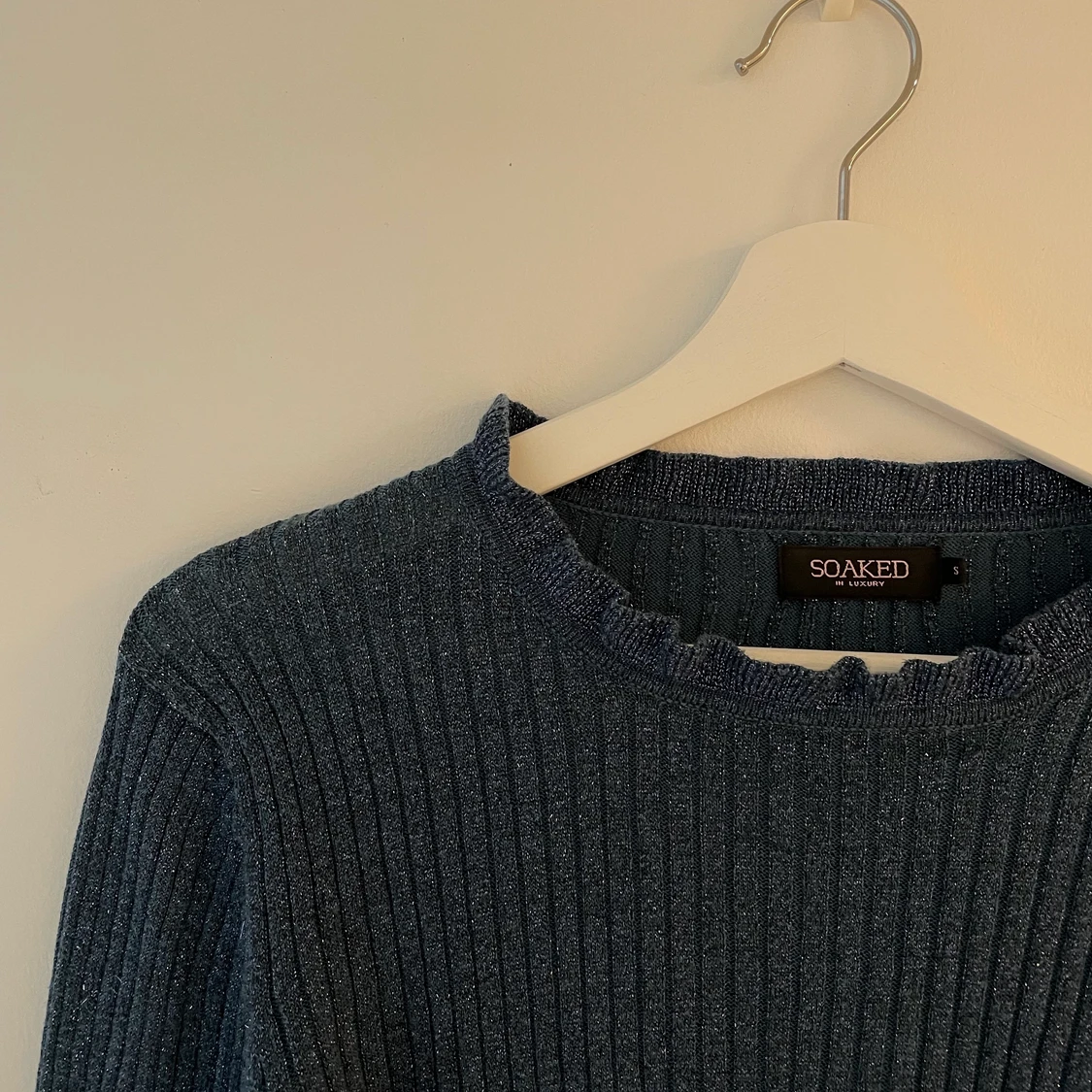 Glittrig tröja - SOAKED - 90