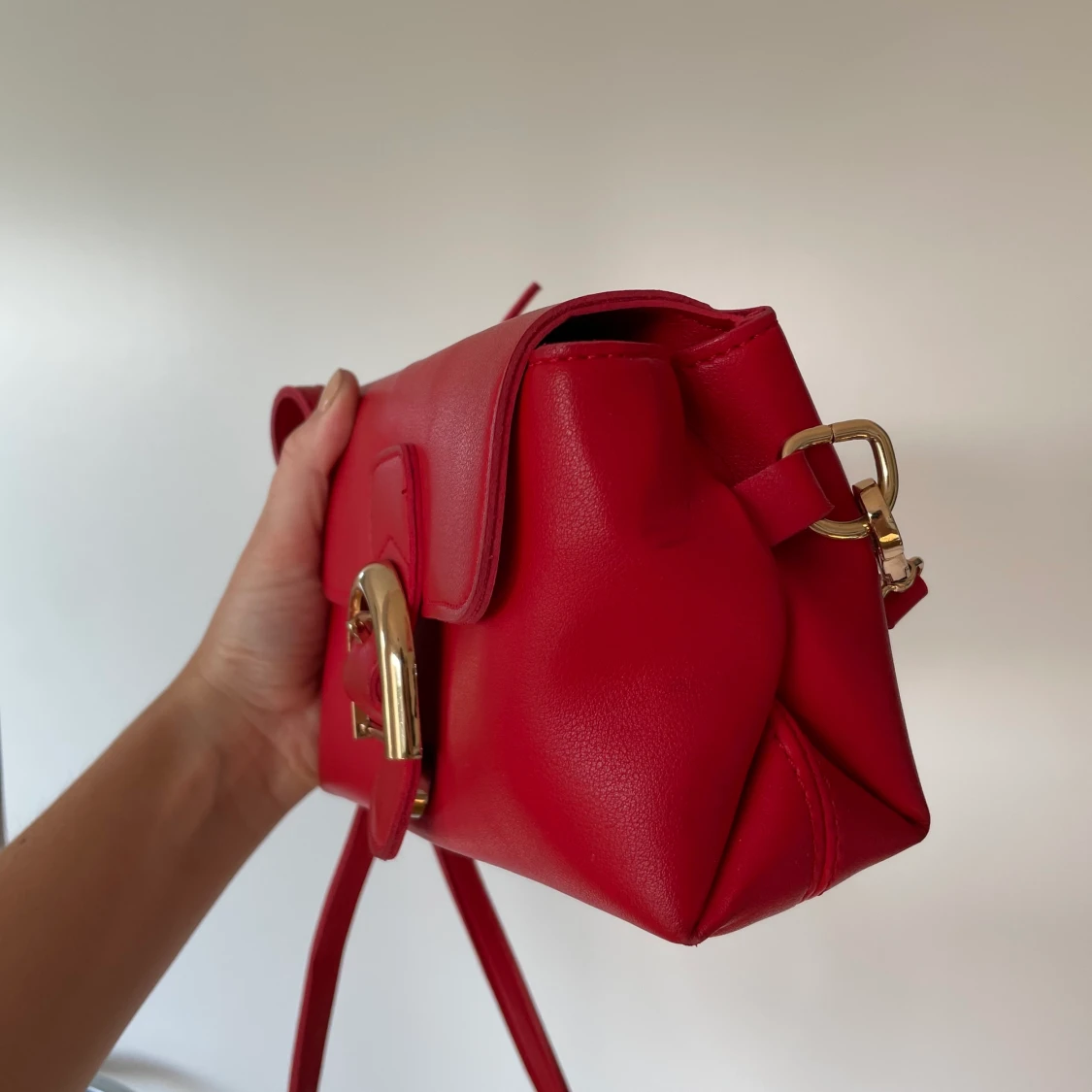 Röd handväska  - 90