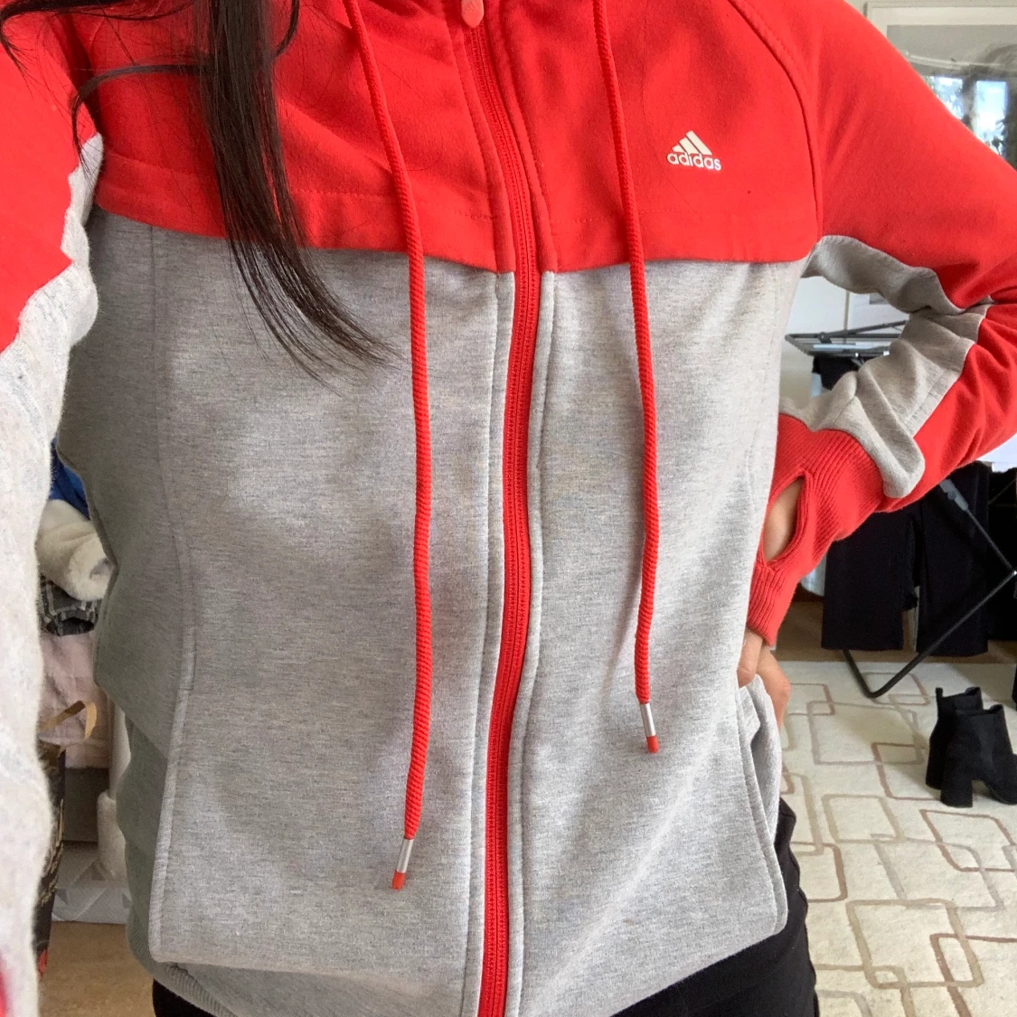 Adidas huvtröja med dragkedja  - 90