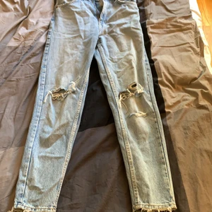 Jeans  - Jeans inte så tajta storlek xs köpt från zara 