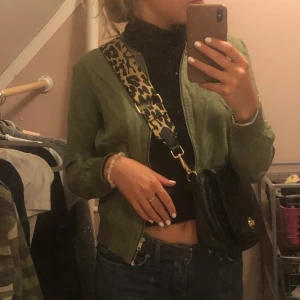 Over shirt - Tar Swish💞  Priset plus 60kr frakt💞