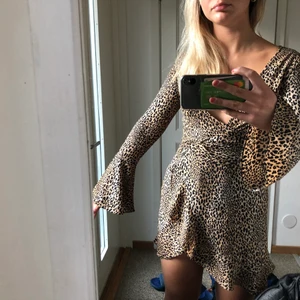 Klänning - Leopardklänning!!! Assnygg men kommer tyvärr ej till användning