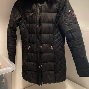 Rock and Blue jacka - Fin och medellång Rock and Blue jacka i storlek 38.