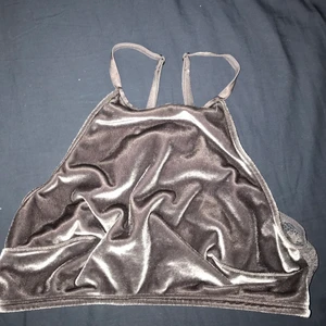 Topp  - En fin, inte så använd top