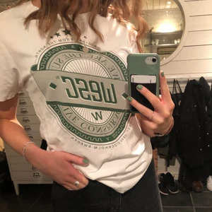 Western t-shirt  - Säljer denna vintage t-shirten då jag aldrig använt den🤍 Köparen står för frakten📦