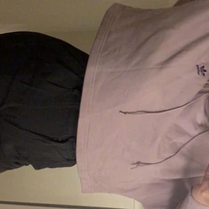 Hoodie från Adidas - Jätte gullig hoodie från adidas! Köpare står för frakt❤️