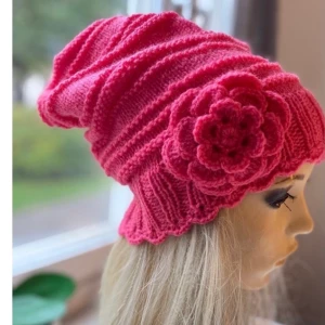 Stickad rosa mössa - Det går även beställa andra färger 
