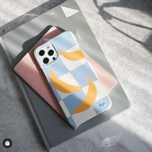 Mobilskal - Helt oanvänt superfint växtbaserat skal från A Good Company. Passar iPhone 11. Nypris 359 :-. Lånade bilder💛