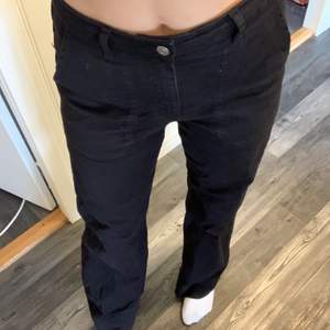 Säljer mina Carin Wester jeans, nypris 600kr 