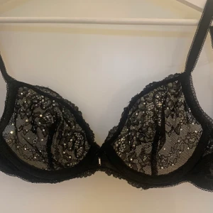 Svart spetsbralette - Jättesnygg spetsbh/bralette 