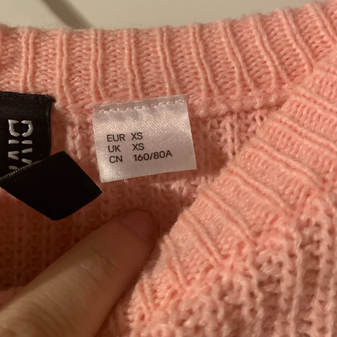 Stickad tröja  - 90