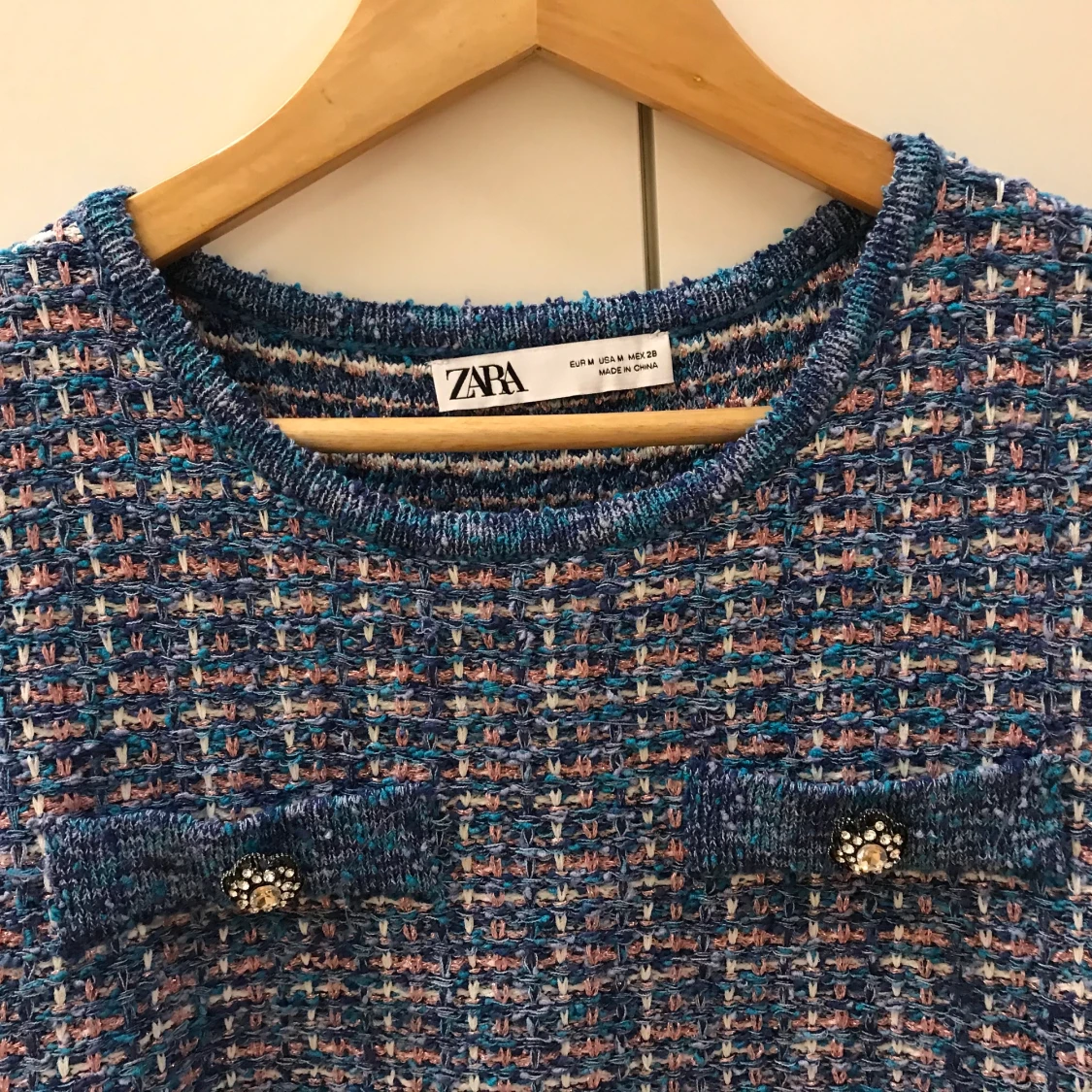 NY!!! ZARA VÄST VEST STRL M!!! BLÅ ROSA VÄST NYSKICK - 90