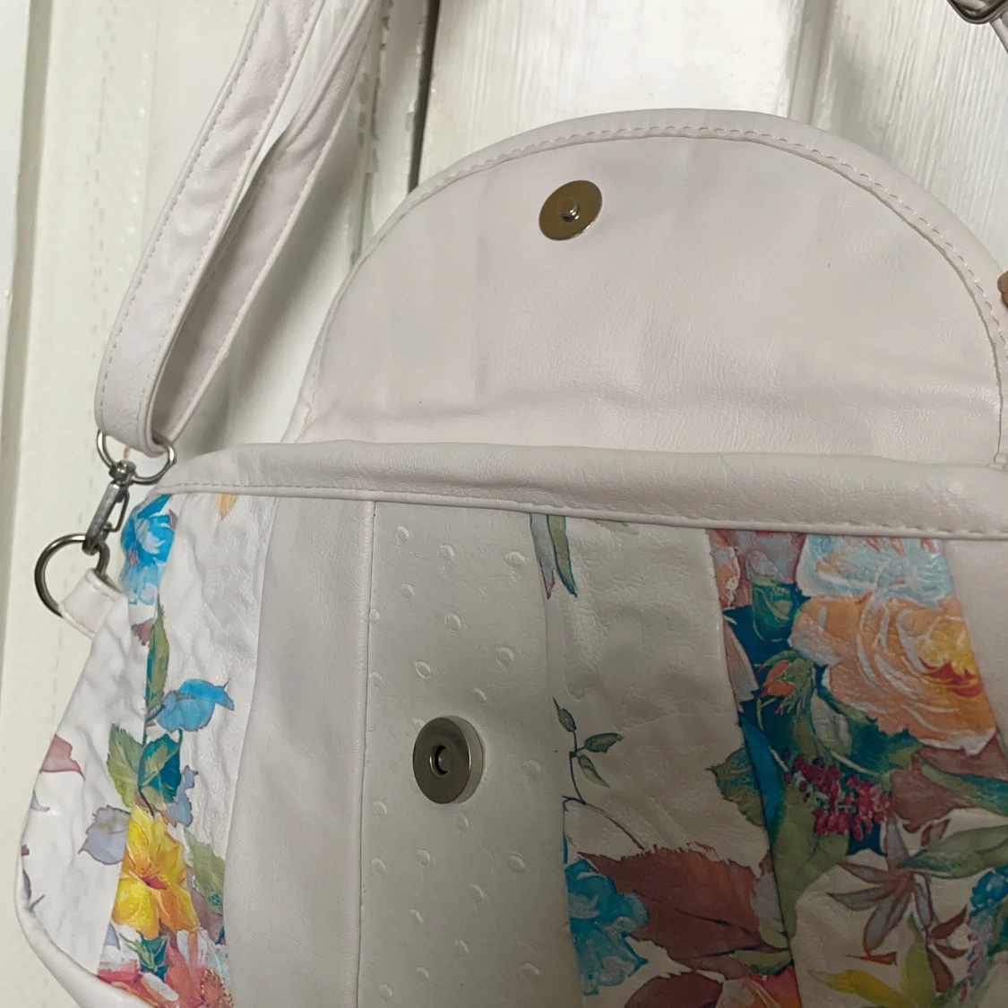 Unik axelväska  - 91