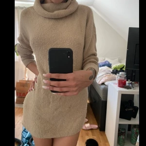 Mysig turtleneck tröja  - Jätteskönt material och supernice kvalité. Säljer den för att de inte är min stil.