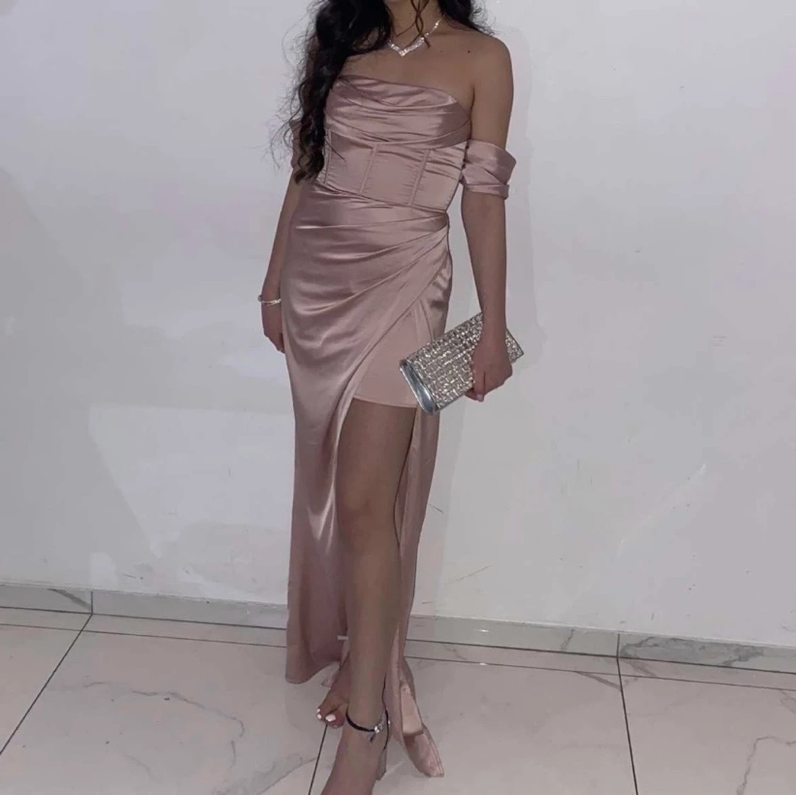 Festklänning strl 34